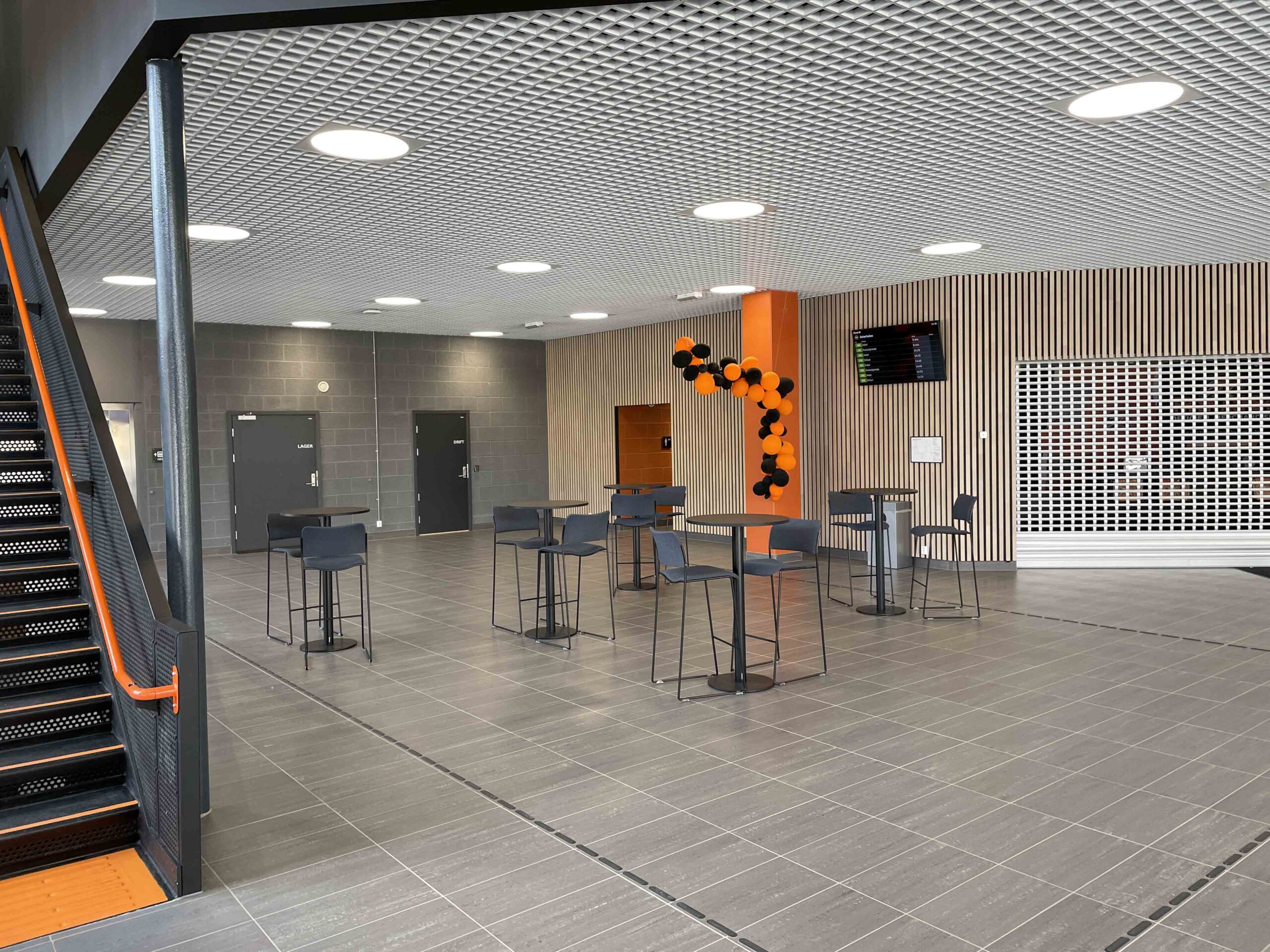 Varner Arena – Ishall (2022)